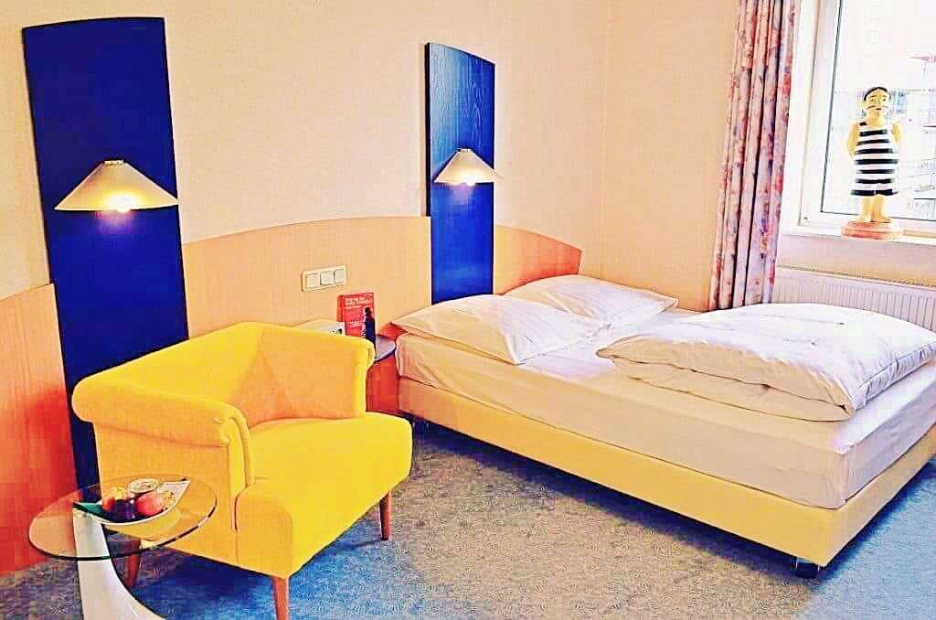Retro - Art - Hotel Luenen Room photo