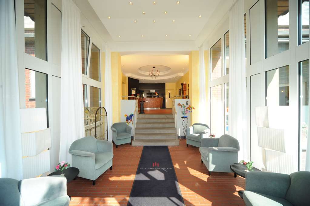 Retro - Art - Hotel Luenen Amenities photo